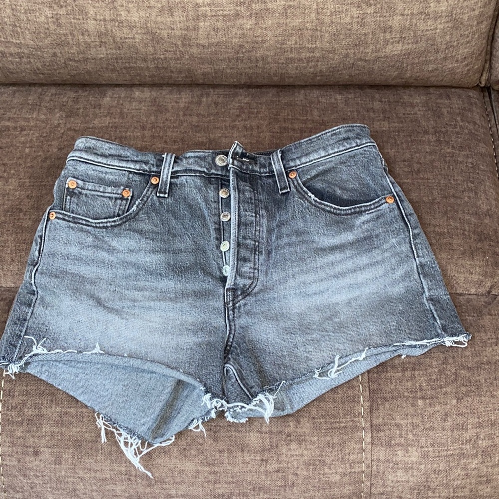 Levi 501 shorts, black, size 9 (i think)